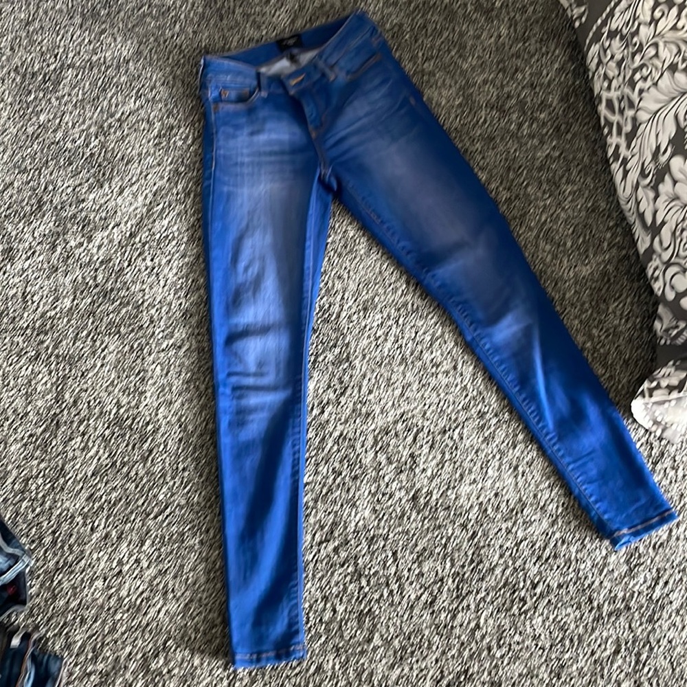 Skinny jeans